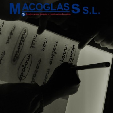 metacrilato-para-mesa-lack-cuadrada